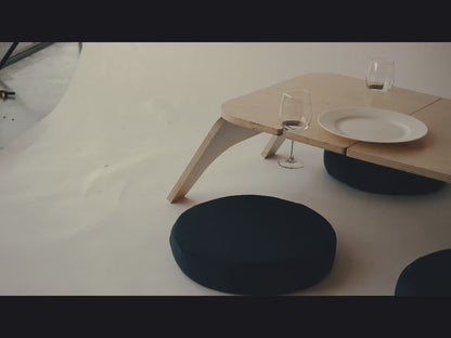 4-Seat Japanese-Style Folding Picnic Table